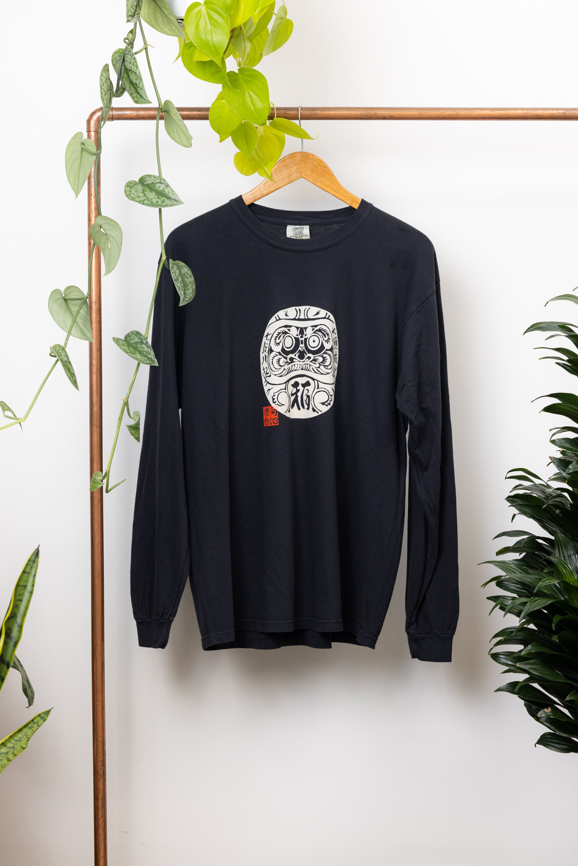 Daruma Long Sleeve T-Shirt | SACHI.LA
