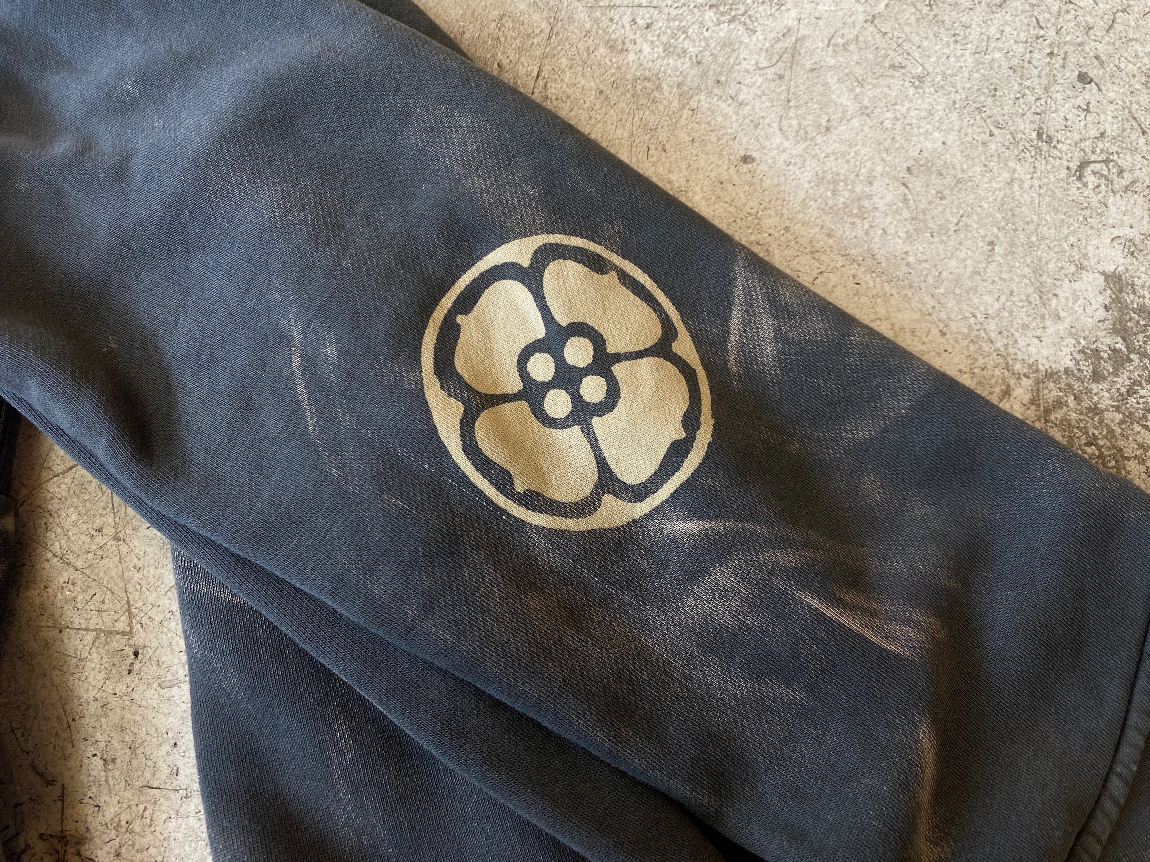 SACHI Stamp Zip Hoodie in Charcoal